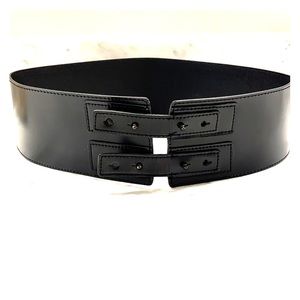 Club Monaco Women’s Wide Leather Belt